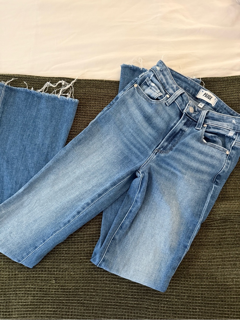 PAIGE Laurel Canyon High Rise Jean